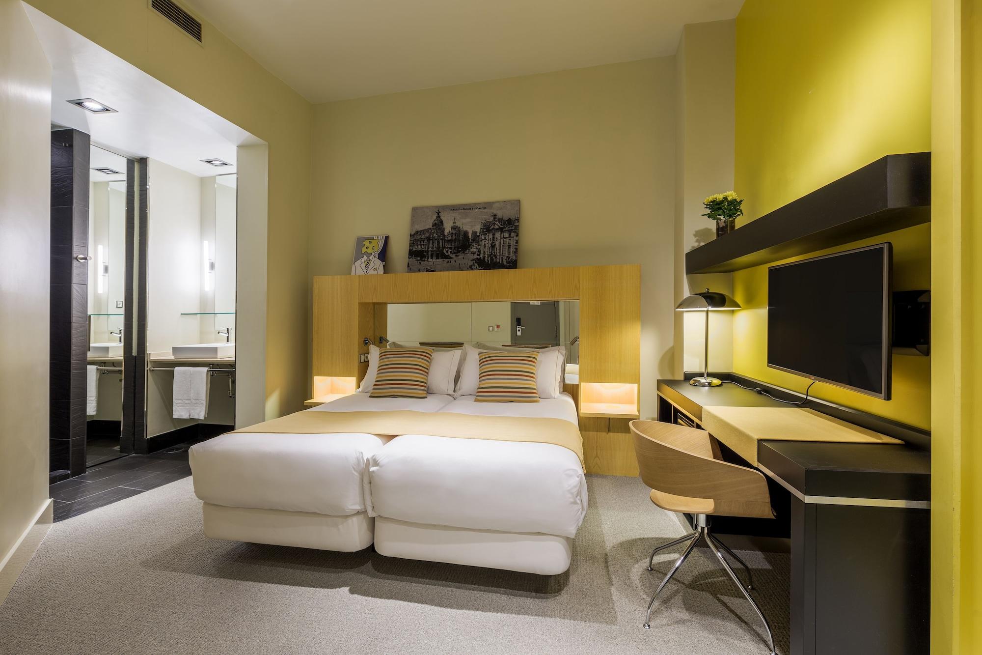 รูมเมท อลิเซีย Hotel มาดริด ภายนอก รูปภาพ