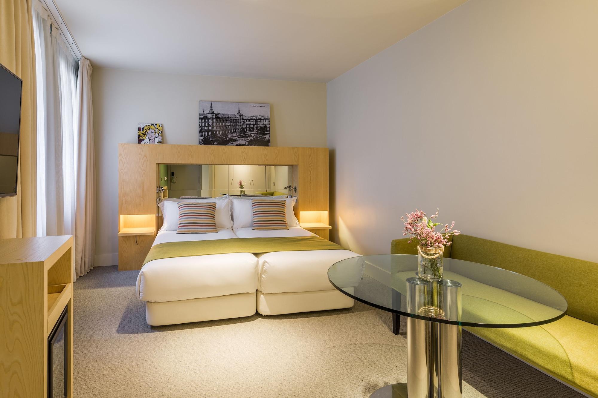 รูมเมท อลิเซีย Hotel มาดริด ภายนอก รูปภาพ