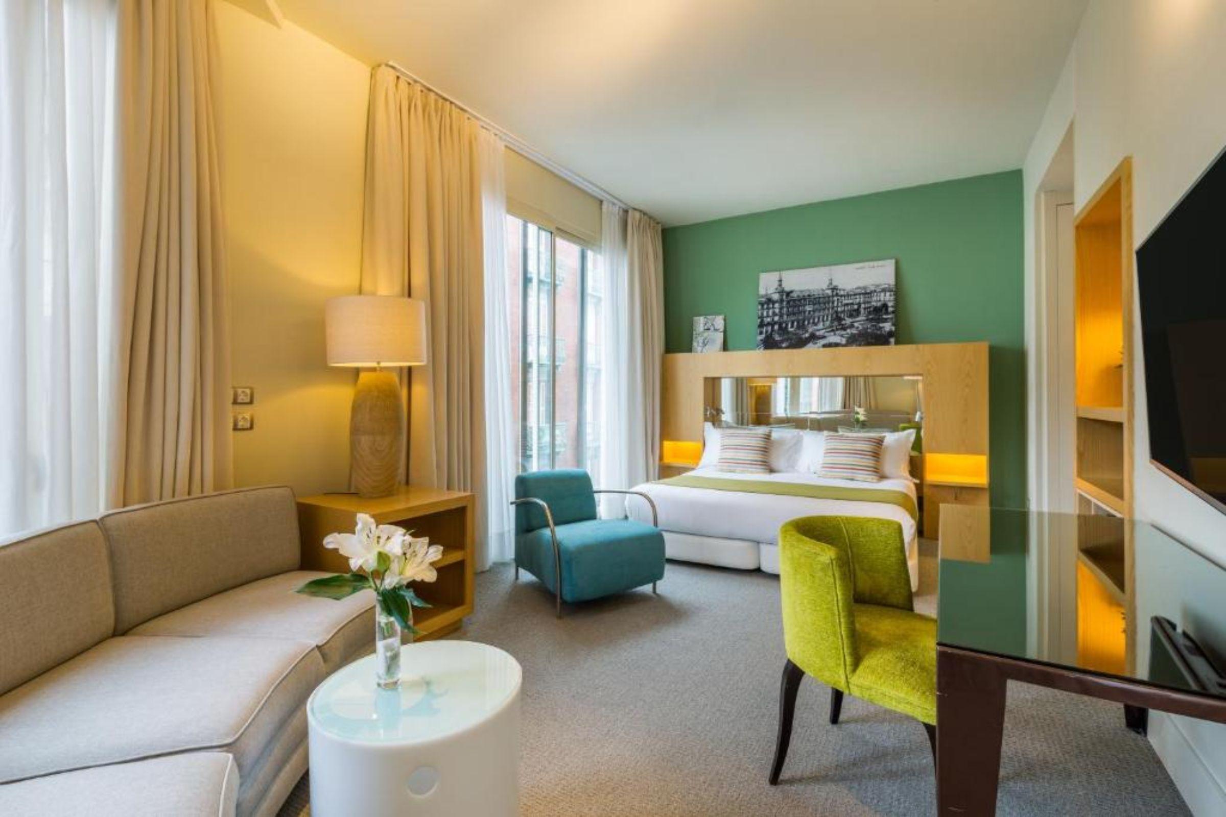 รูมเมท อลิเซีย Hotel มาดริด ภายนอก รูปภาพ